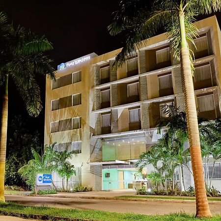 Best Western Puerto Gaitan Bagian luar foto